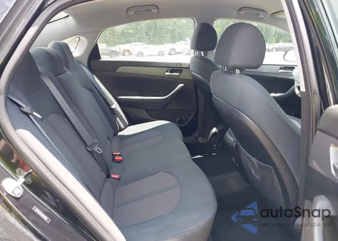 2018 Hyundai Sonata Se z USA, uszkodzony, nr VIN 5NPE24AF9JH605701